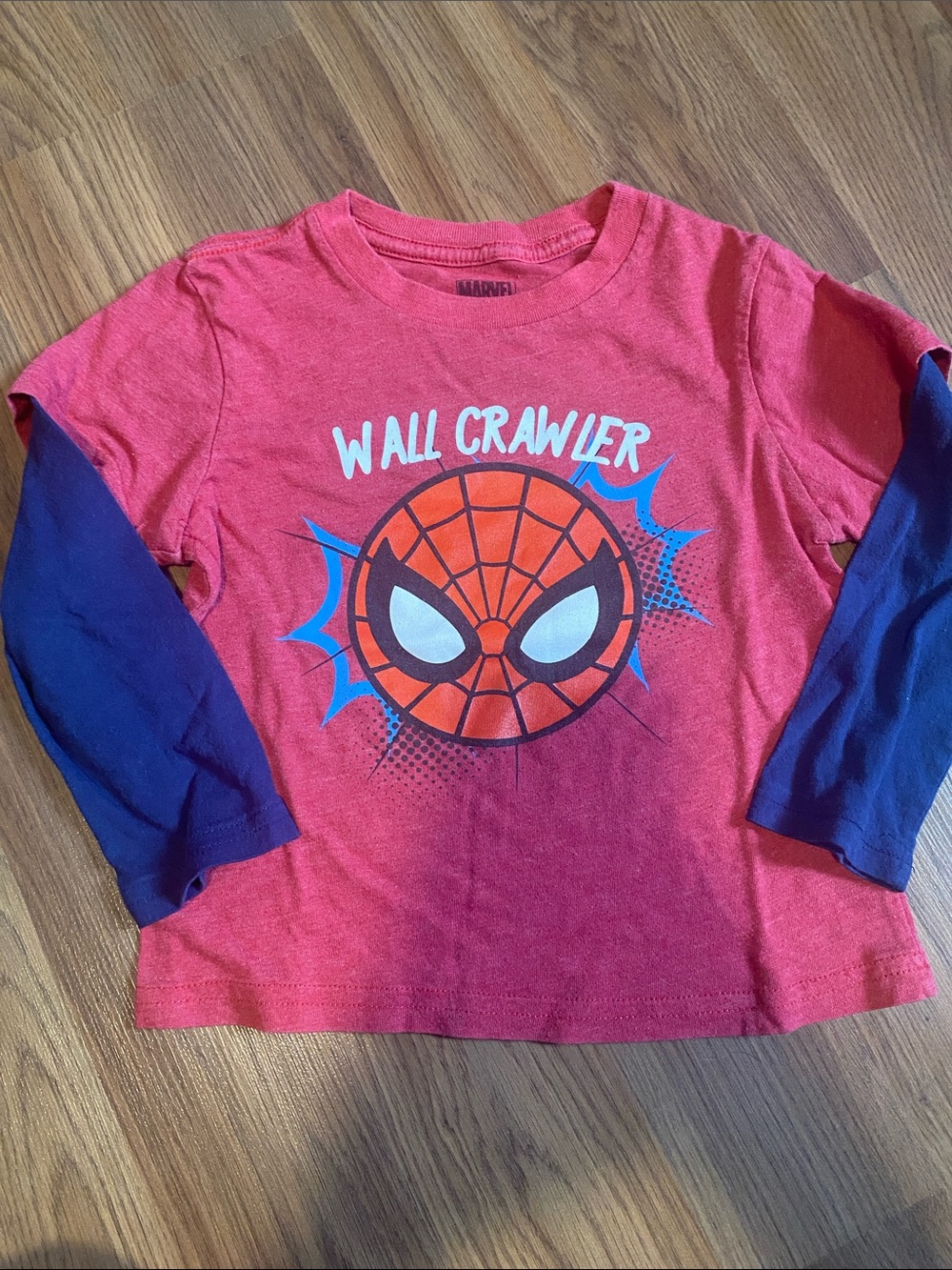 ✨8/$10. Marvel Kids Red Tee with Blue Sleeves and Spider-Man.  4T